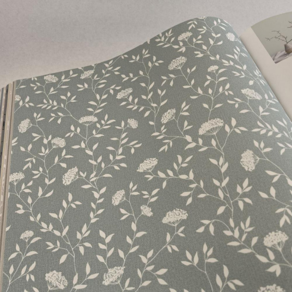 Andrea Rossi Spectrum Box 54456-8 Andrea Rossi Spectrum Box 54456-8